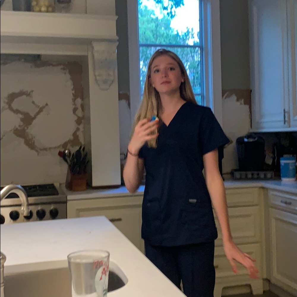 Meet your Posher, Anna
